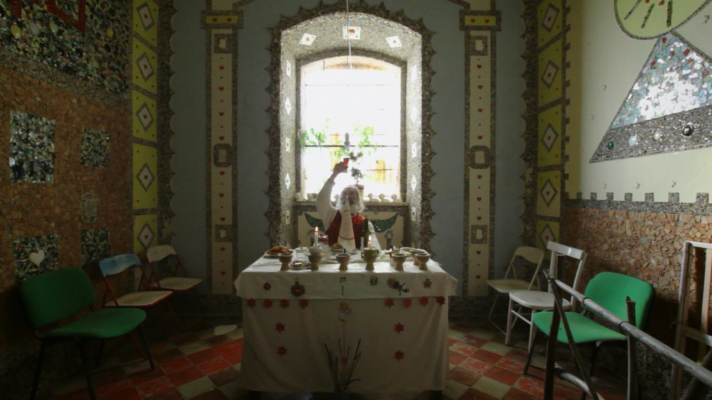 Lassù