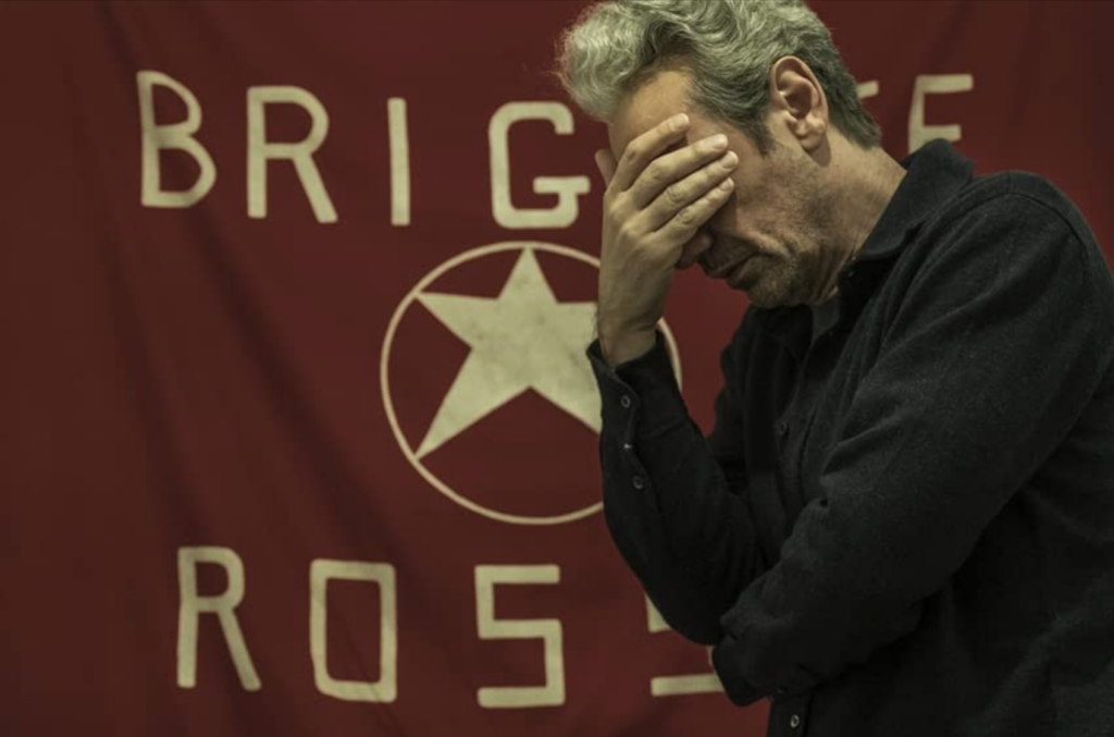 Esterno notte – Parte 2 [Nuove Repliche]