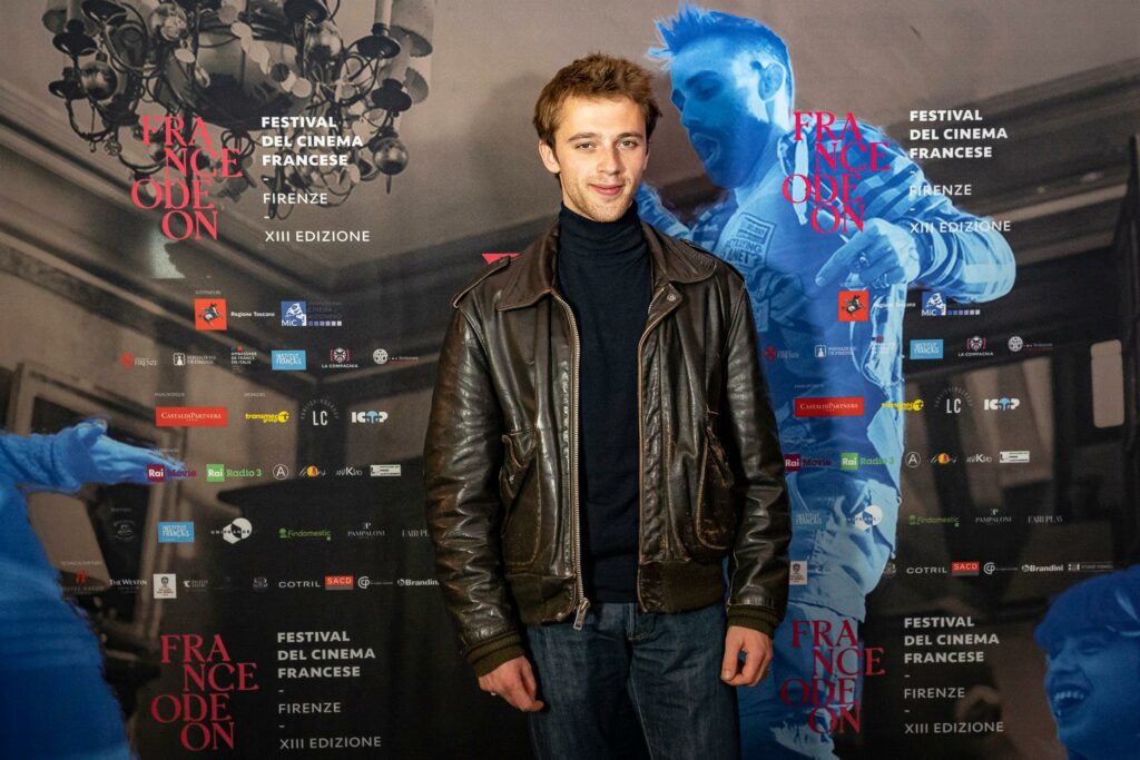 Benjamin Voisin premiato a Firenze per il  film ‘Illusioni perdute’